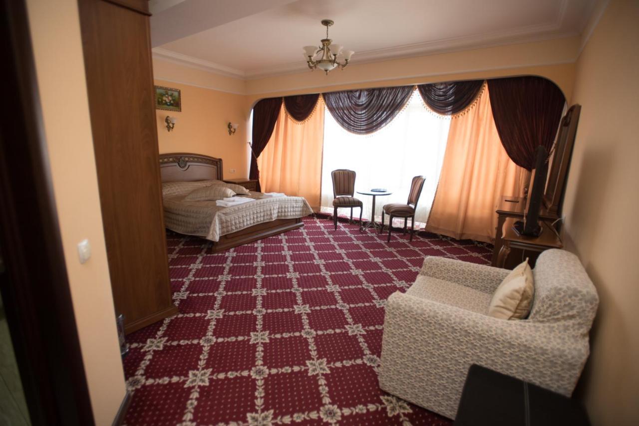 Altin Palace Comrat Kültér fotó