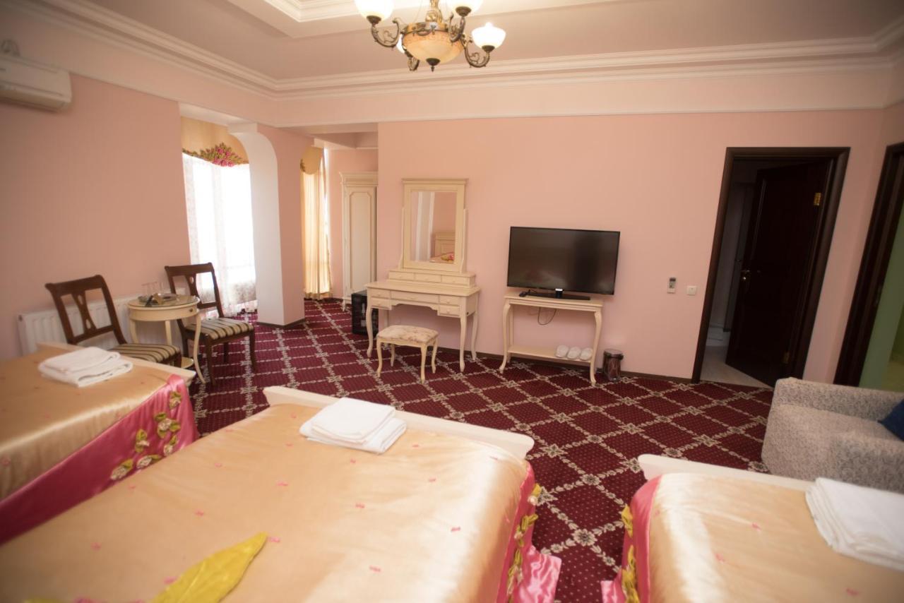 Altin Palace Comrat Kültér fotó